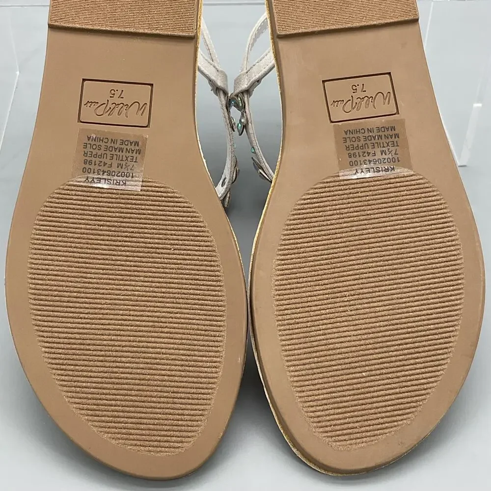 NEW Wild Pair Women’s Krisleyy Thong Sandals White Size 7.5M